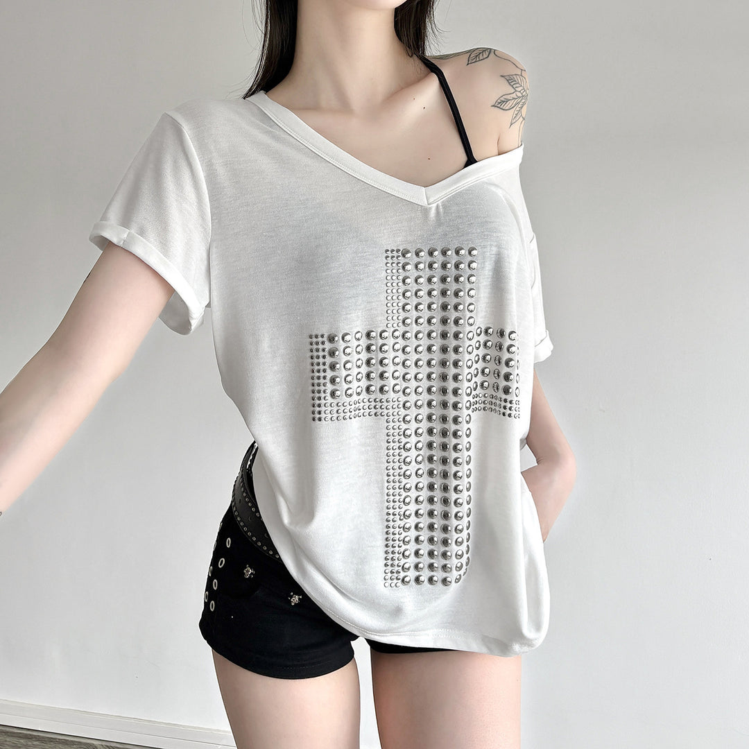 Damen V-hals T-shirt med stiligt nitar-dekor Mirla-Eva Jonsson