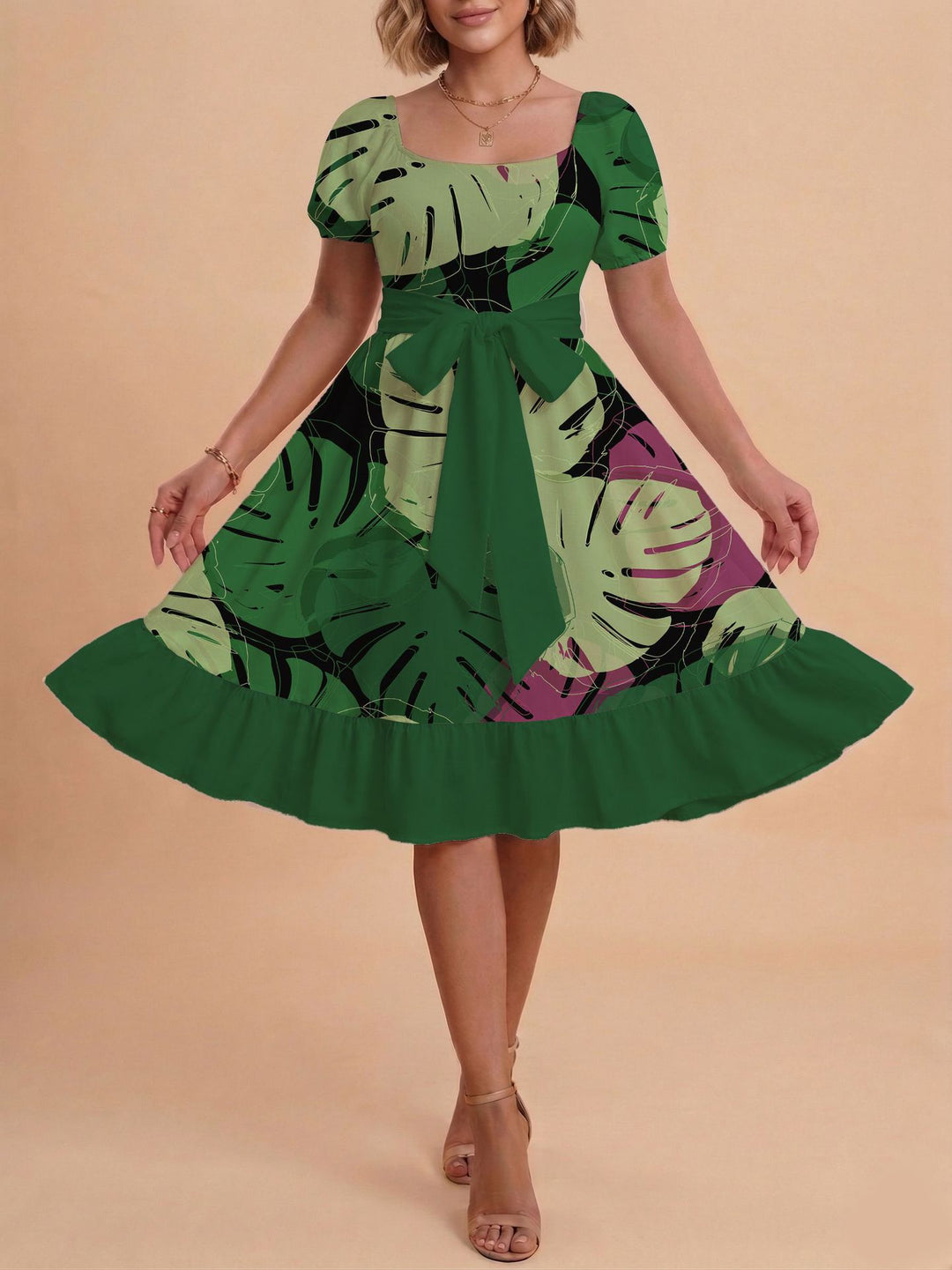 Damen Verspieltes Maxikleid mit Bärenmuster und taillierbarem Band Mirla-Eva Jonsson