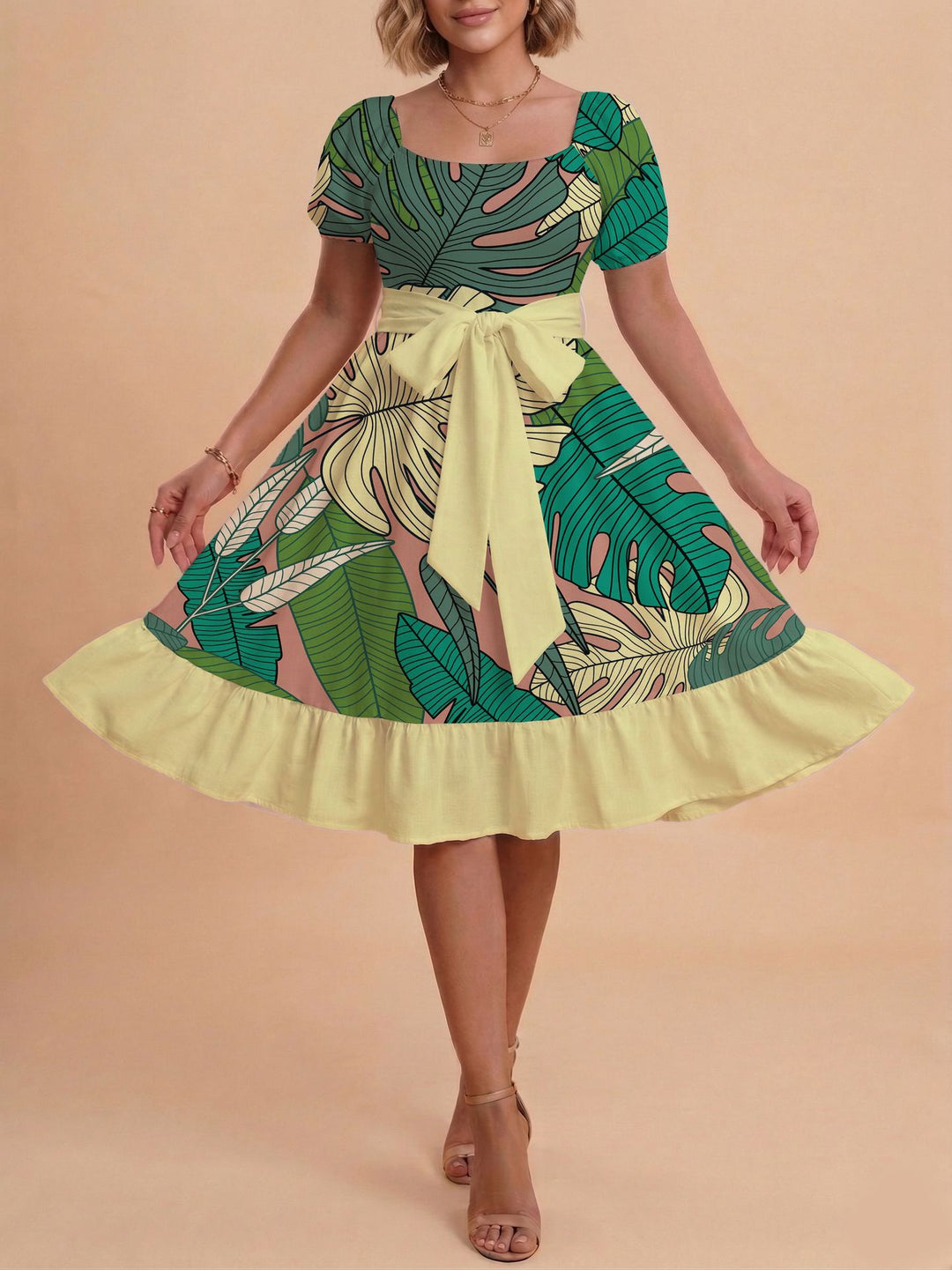 Damen Verspieltes Maxikleid mit Bärenmuster und taillierbarem Band Mirla-Eva Jonsson