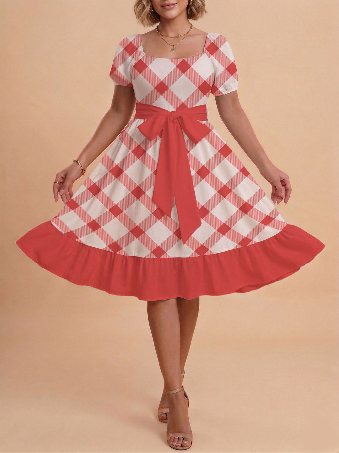 Damen Verspieltes Maxikleid mit Bärenmuster und taillierbarem Band Mirla-Eva Jonsson