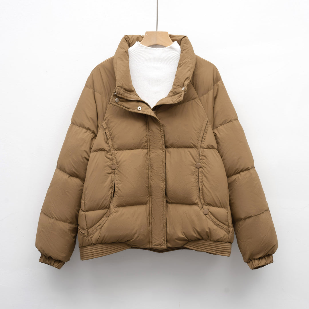 Damen Voluminöse Steppjacke mit modernem Kragen und praktischen Taschen Mirla-Eva Jonsson