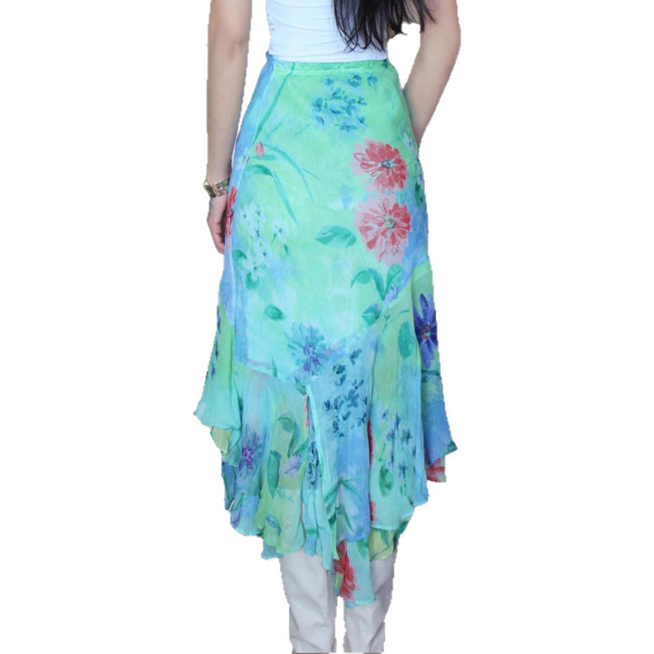 Damen Wrap skirt with floral design and voluminous ruffle hem Mirla-Eva Jonsson