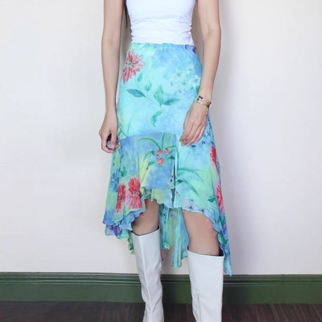 Damen Wrap skirt with floral design and voluminous ruffle hem Mirla-Eva Jonsson