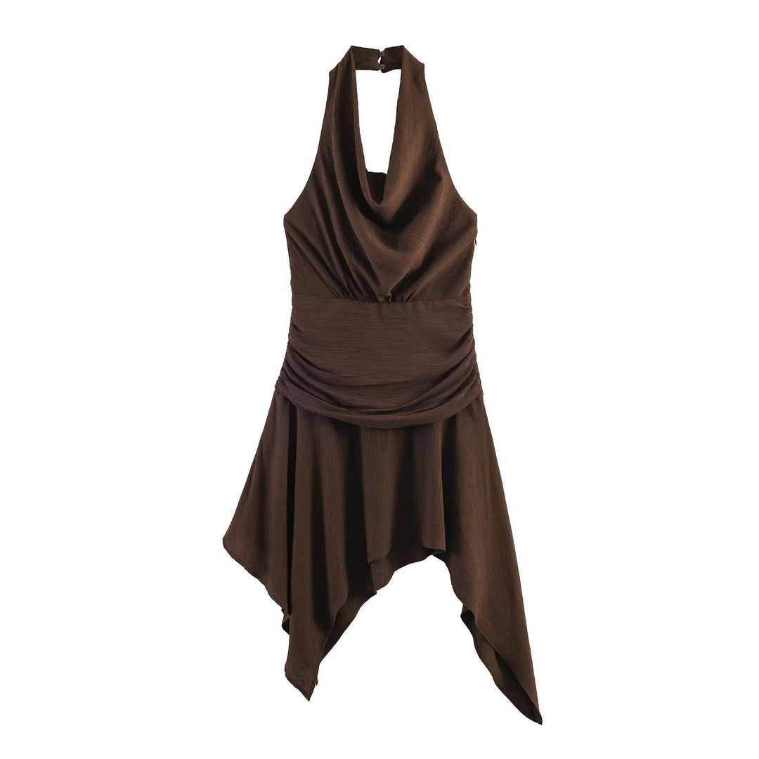 Damen asymmetrisk halterklänning med elegant draperingsdesign Mirla-Eva Jonsson