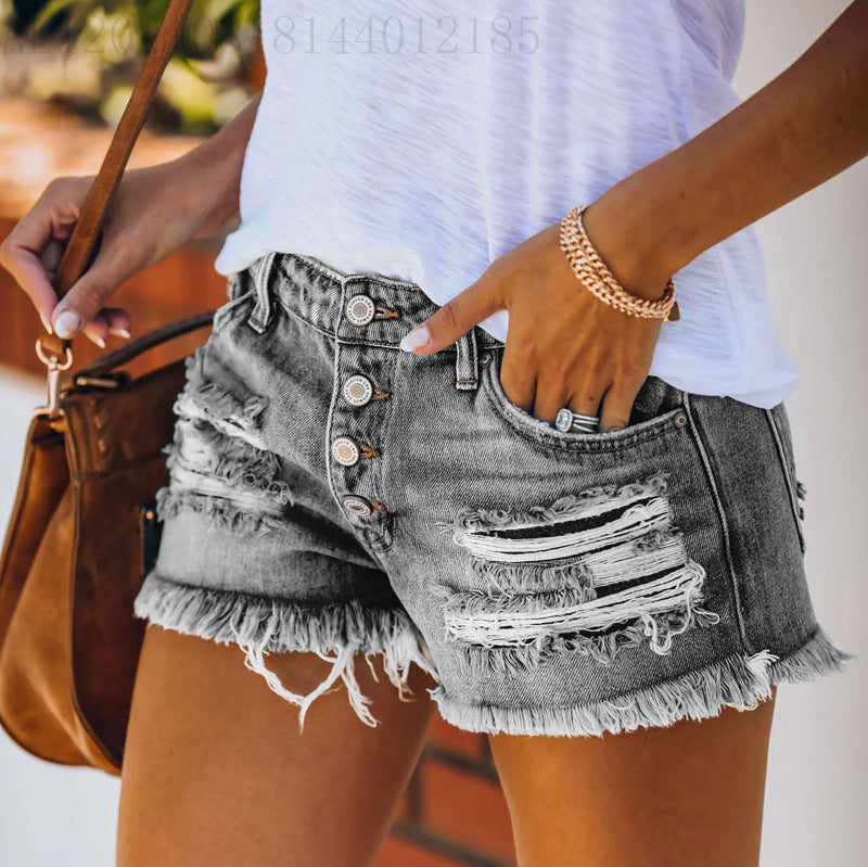 Damen avslappnade förstörda denimshorts med knappt detaljer och fransad fåll Mirla-Eva Jonsson