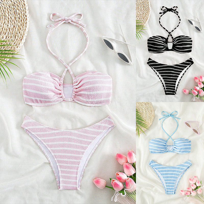 Damen bandeau bikini med tidlös randigt mönster och elegant snörning Mirla-Eva Jonsson