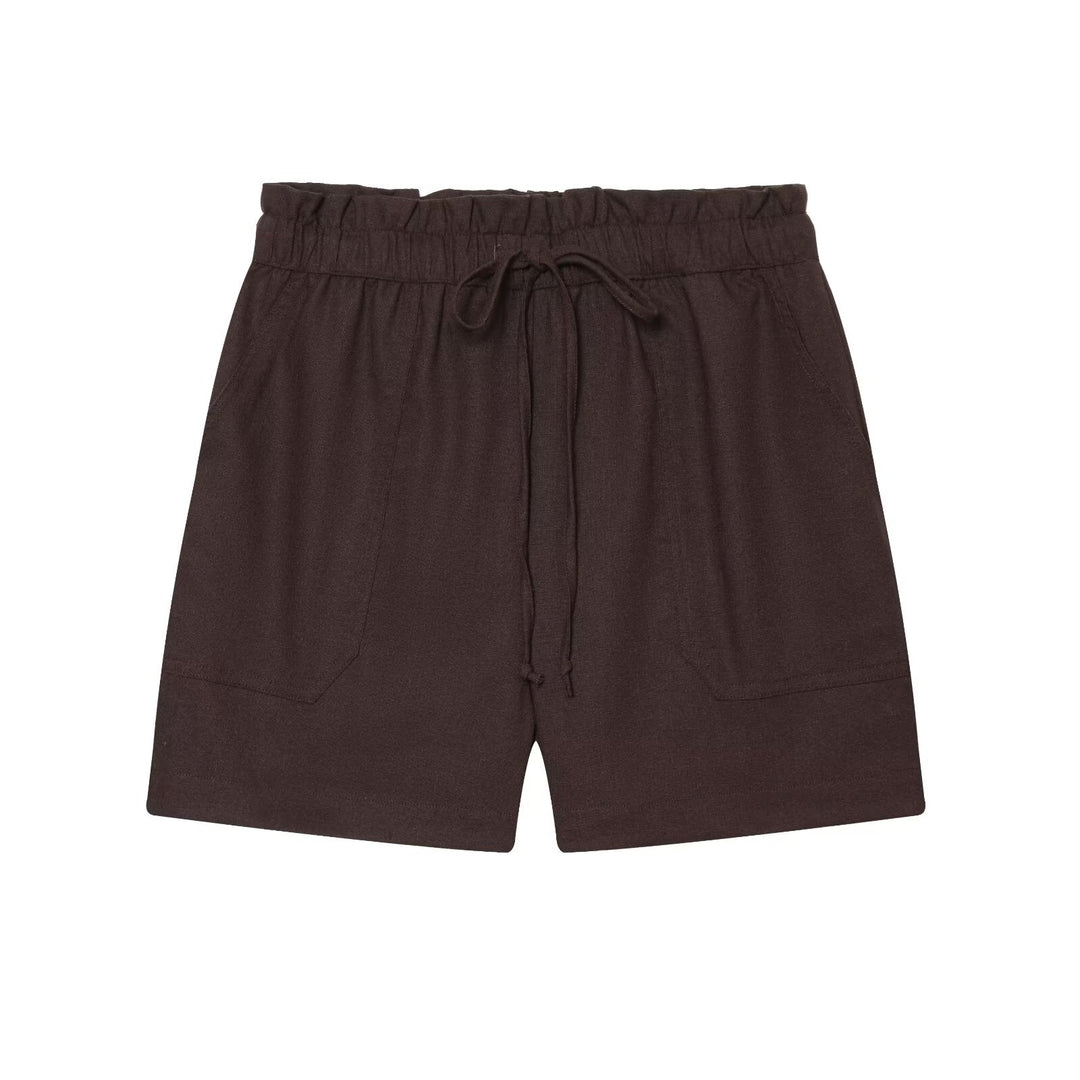Damen bekväma fritidsshorts med elastisk midja och praktiska sidofickor Mirla-Eva Jonsson