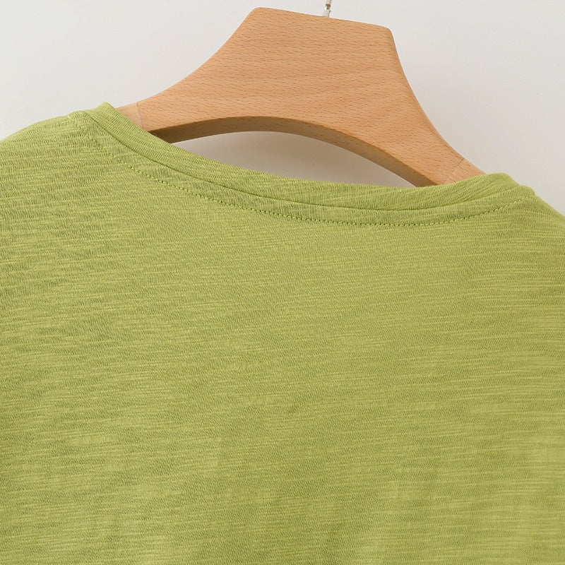 Damen casual T-shirt med V-hals och luftig passform Mirla-Eva Jonsson