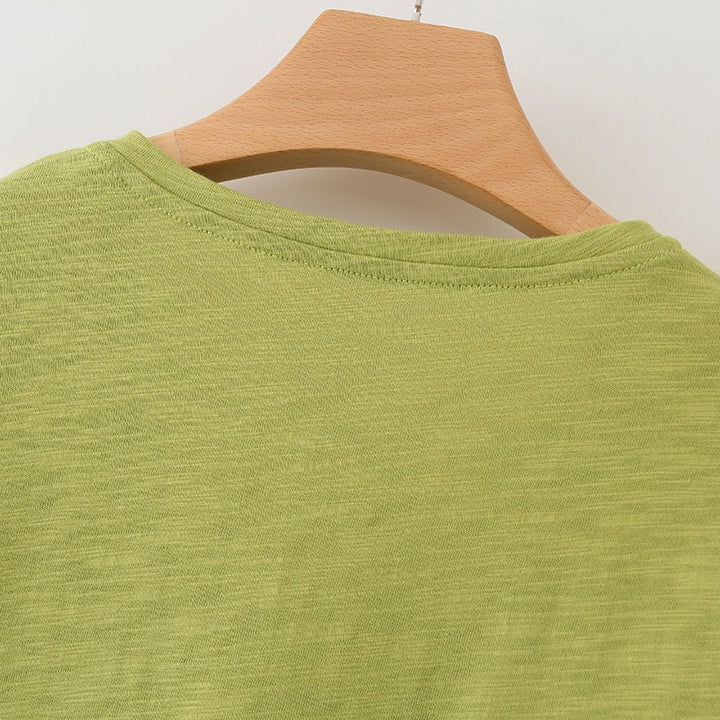Damen casual T-shirt med V-hals och luftig passform Mirla-Eva Jonsson