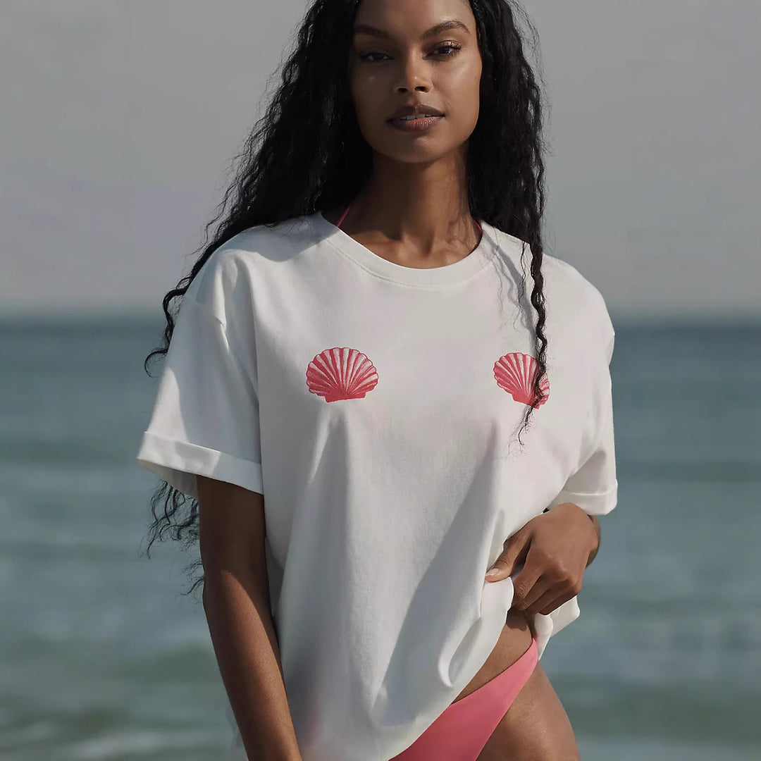 Damen casual T-shirt med maritimt snäcktryck och lös passform Mirla-Eva Jonsson