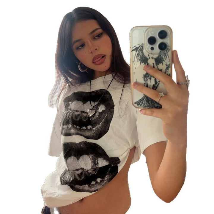Damen casual T-shirt mit glänzendem Kreuzdesign und großzügigem Ausschnitt Mirla-Eva Jonsson