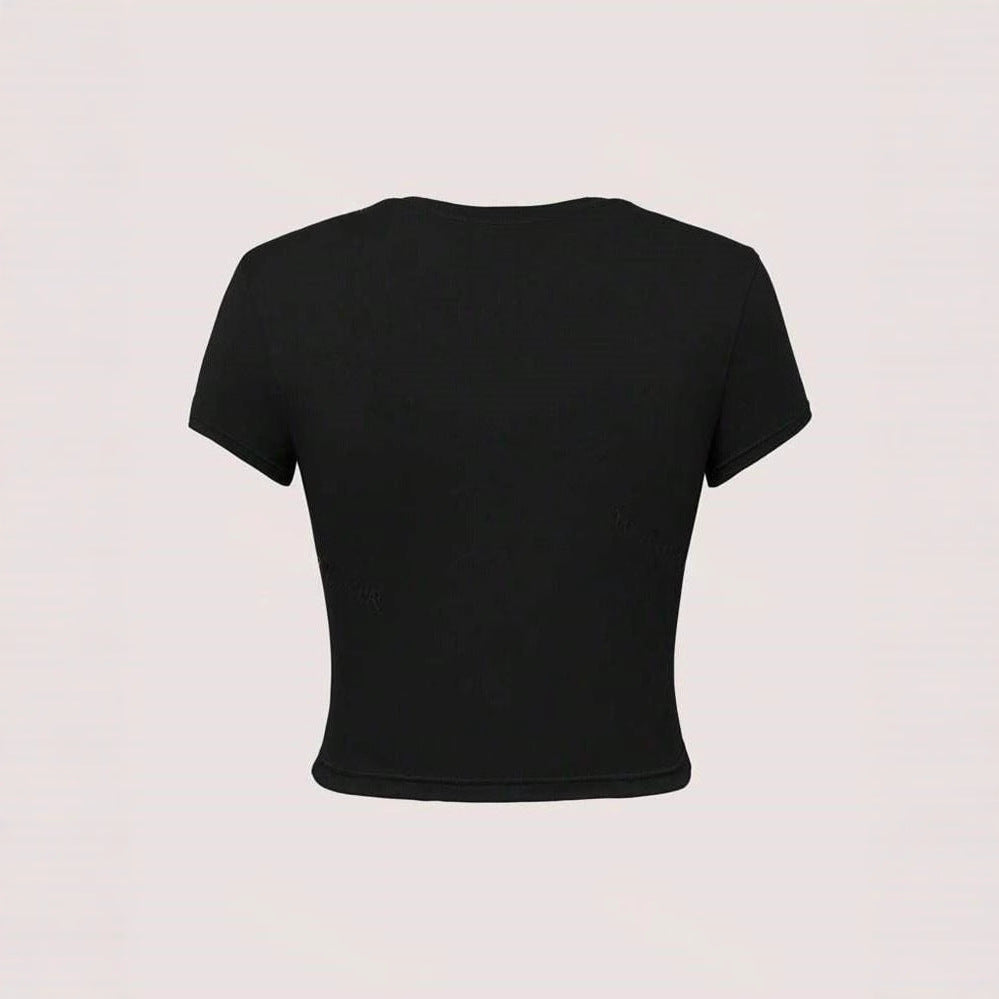 Damen casual crop t-shirt med kreativ grafikdesign Mirla-Eva Jonsson