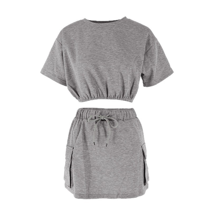 Damen casual fritids-set med cropped T-shirt och kjol Mirla-Eva Jonsson