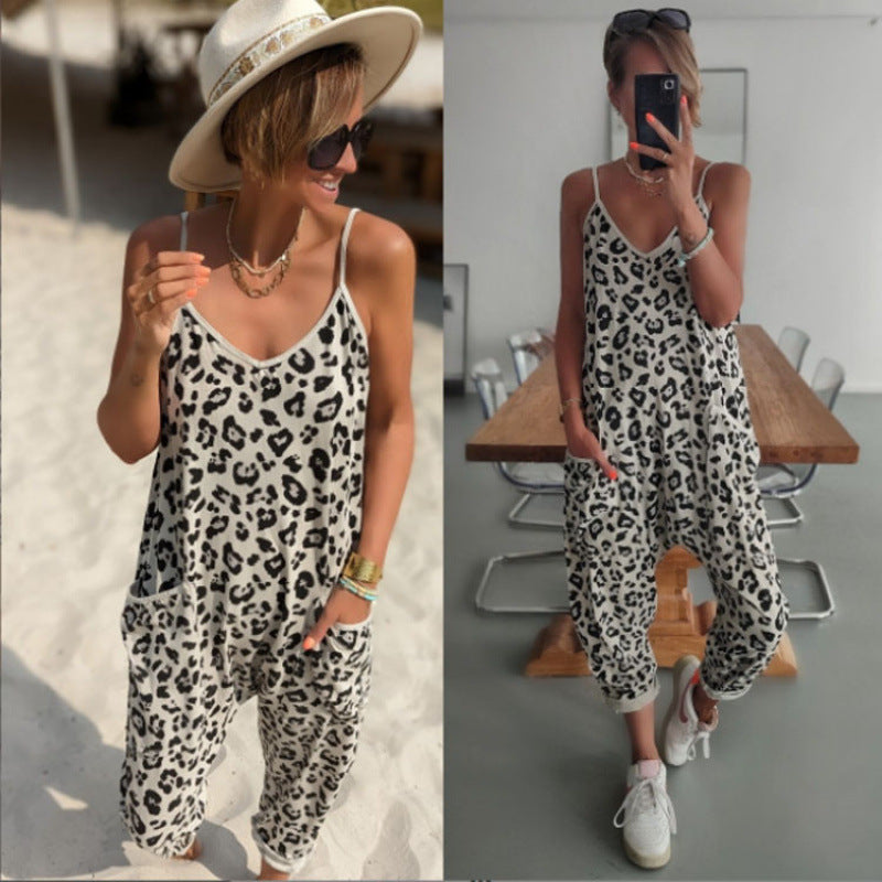 Damen casual jumpsuit med modernt leopardmönster och praktiska fickor Mirla-Eva Jonsson
