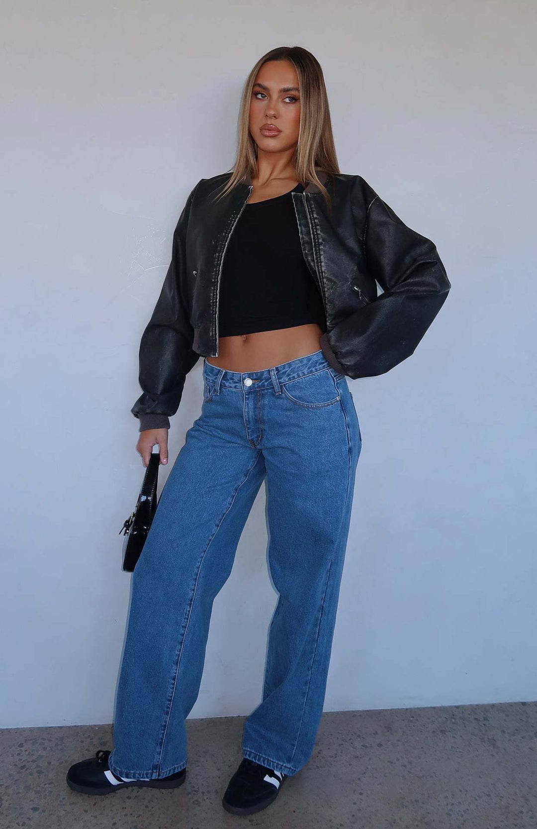 Damen casual loose jeans med hög midja och moderiktig skärning Mirla-Eva Jonsson