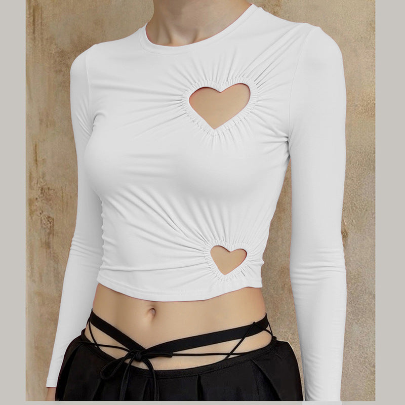 Damen crop top med hjärtformade utskärningar och modernt draperingselement Mirla-Eva Jonsson