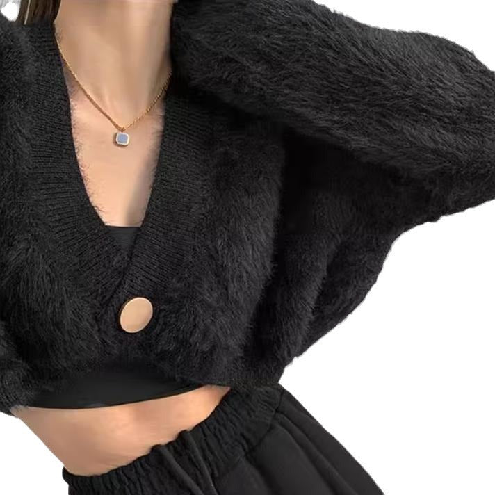 Damen cropped Strickjacke mit voluminösen Ärmeln und Knopfdetail Mirla-Eva Jonsson