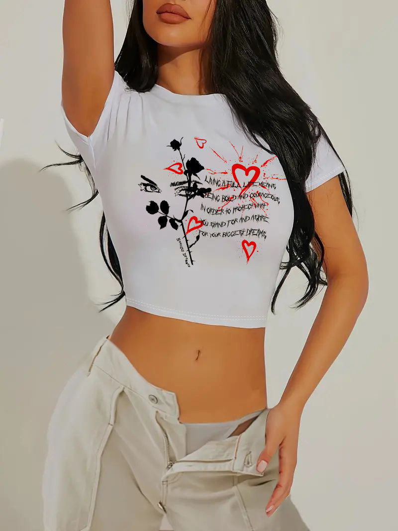 Damen cropped T-shirt med exklusivt hästmotiv och figursydd passform Mirla-Eva Jonsson