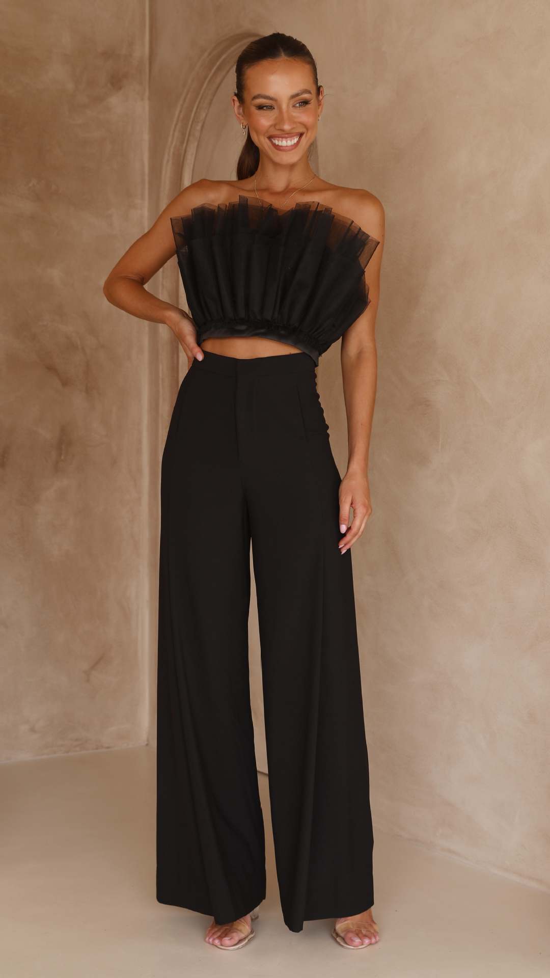 Damen cropped topp med transparanta volangdetaljer Mirla-Eva Jonsson