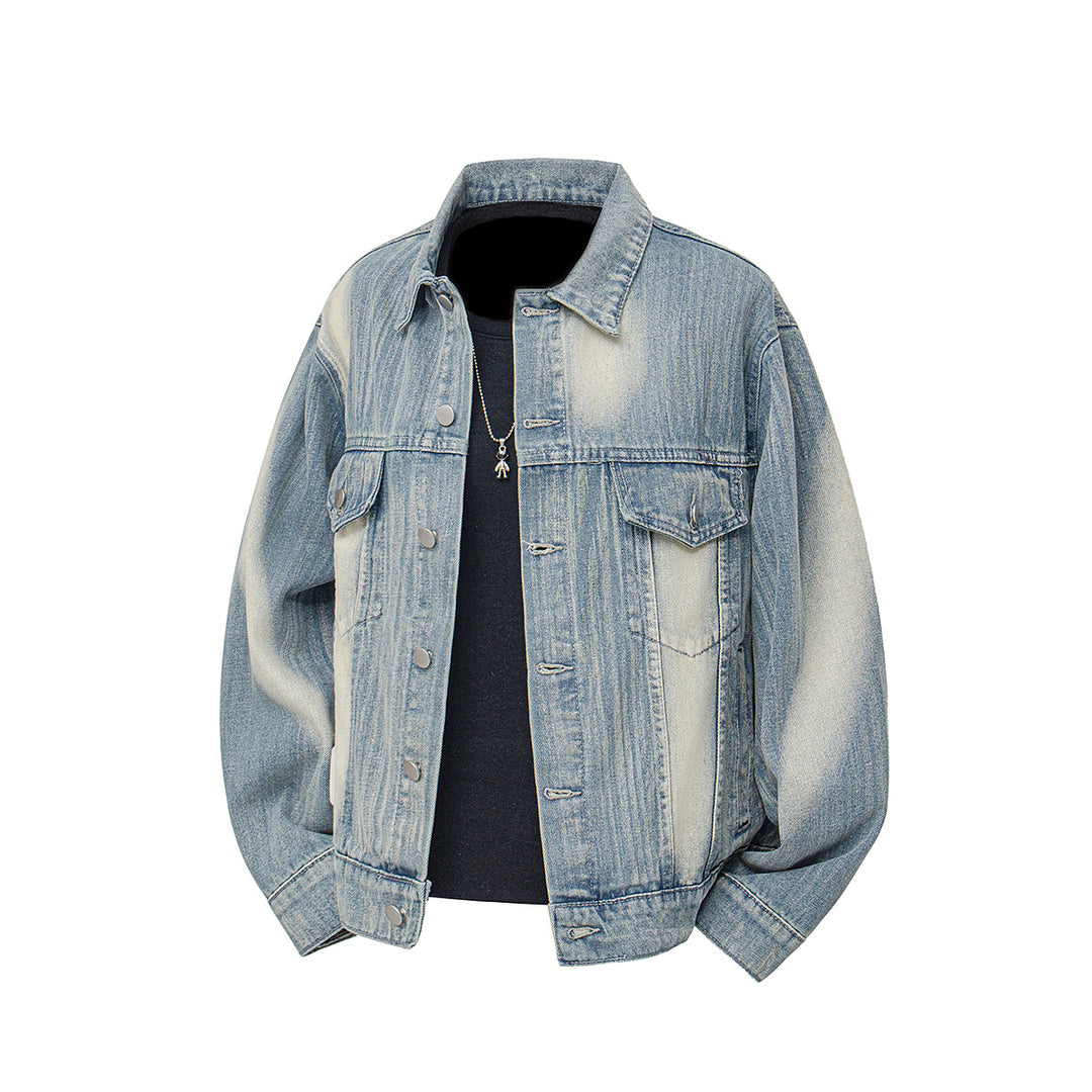Damen denimjacka i vintage-stil med avslappnad skärning och praktisk tryckknappstängning Mirla-Eva Jonsson