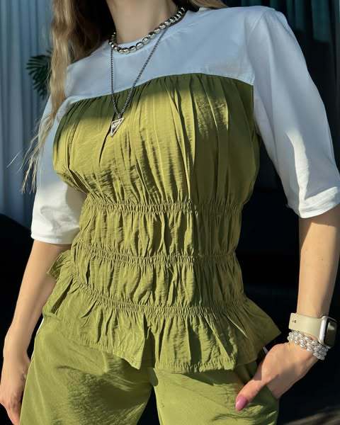 Damen elastisk topp med volangdetalj och 3/4-ärmar Eva Jonsson-Eva Jonsson