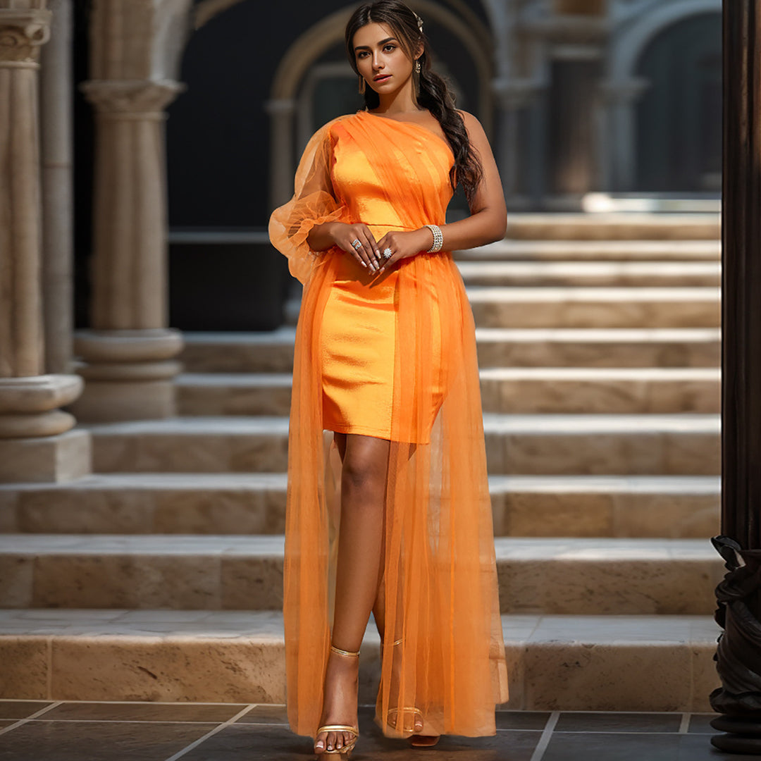 Damen elegant One-Shoulder klänning med genomskinlig tulle överslag Mirla-Eva Jonsson