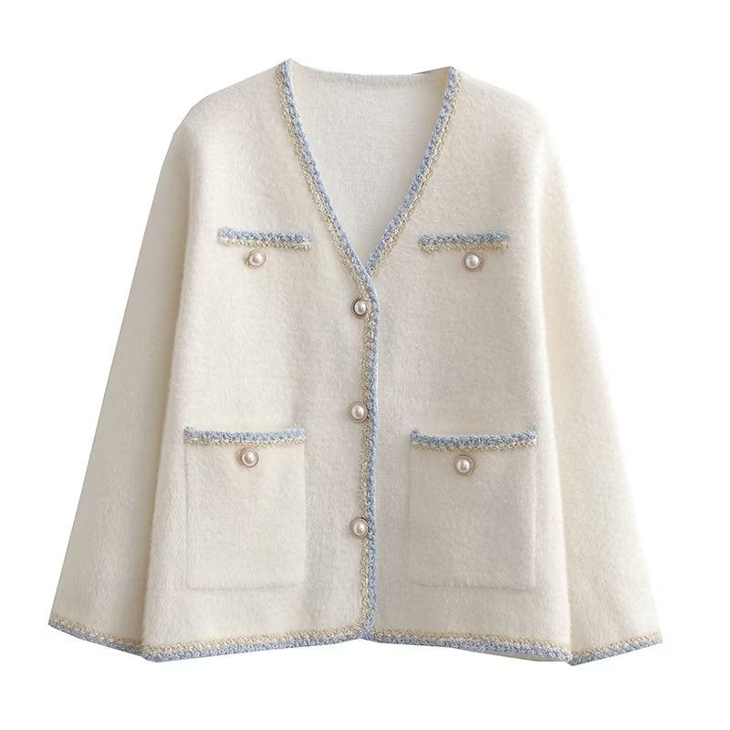 Damen elegant cardigan med dekorativa pärlknappar och praktiska fickor Mirla-Eva Jonsson