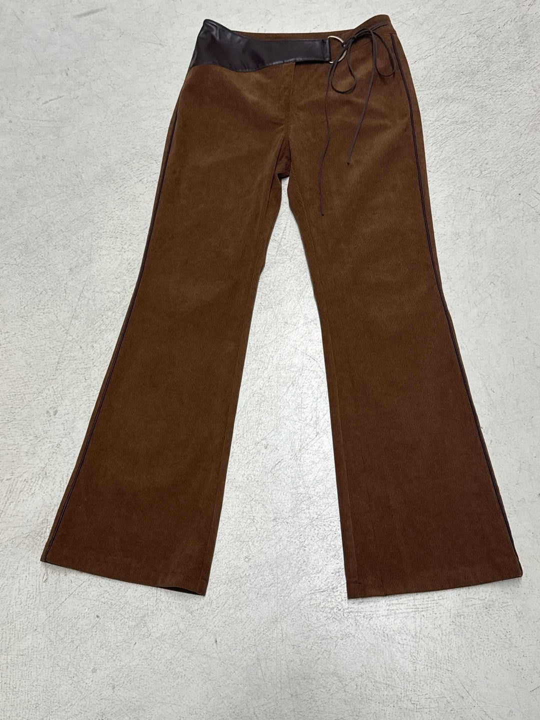 Damen elegant cord pants with high waist and side drawstring Mirla-Eva Jonsson