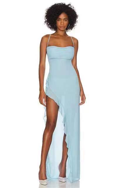 Damen elegant maxi dress med förförisk skärningsdesign och bärlös design Mirla-Eva Jonsson
