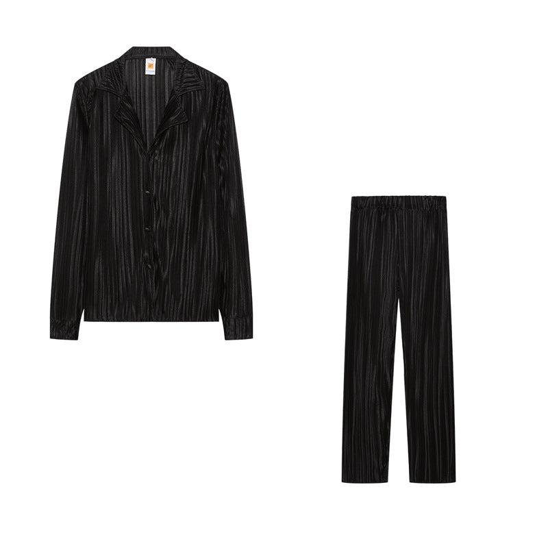 Damen elegant satin pyjamaset med modernt randmönster Mirla-Eva Jonsson