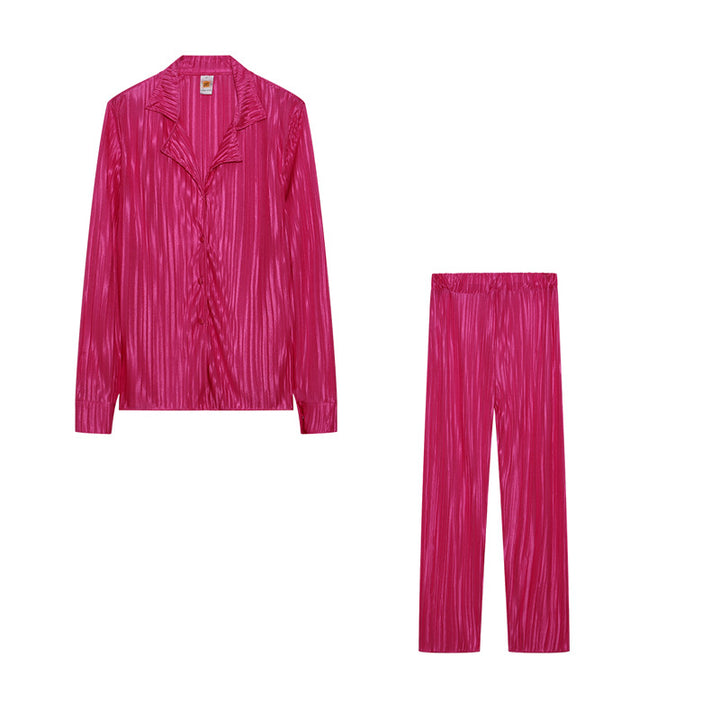Damen elegant satin pyjamaset med modernt randmönster Mirla-Eva Jonsson