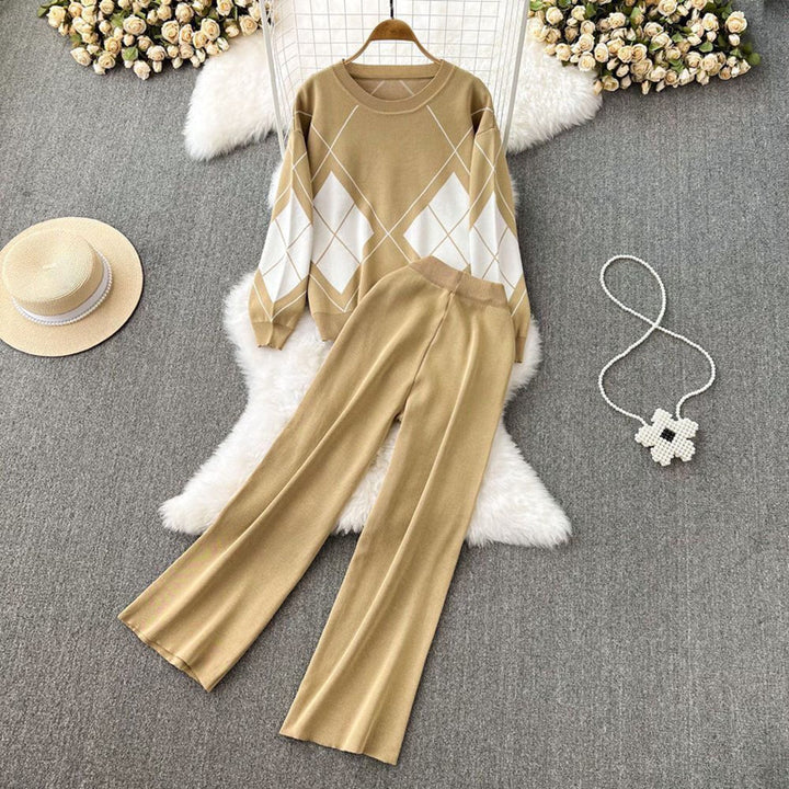 Damen elegant stickat loungewear-set med rhombmönster och vida ben Mirla-Eva Jonsson