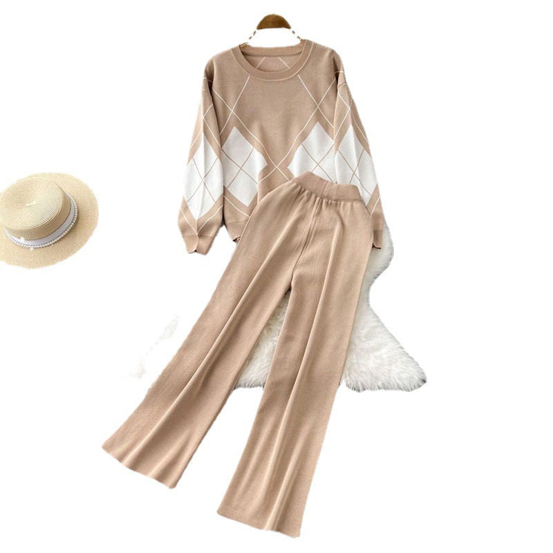 Damen elegant stickat loungewear-set med rhombmönster och vida ben Mirla-Eva Jonsson