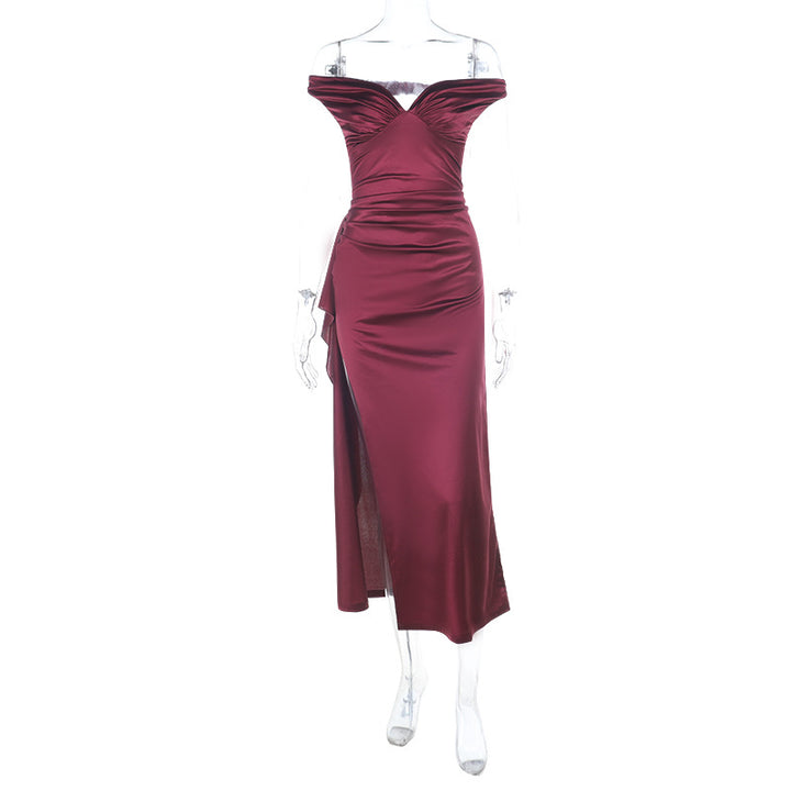 Damen eleganta off-the-shoulder maxiklänning med flödande satin och förförande slits Mirla-Eva Jonsson