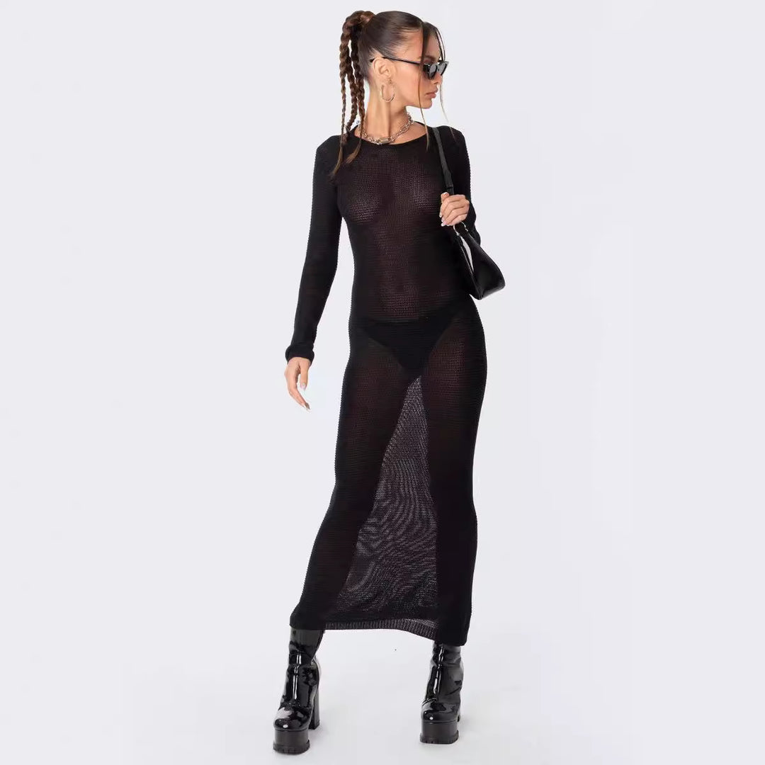 Damen eleganta stickad maxiklänning med skärddetaljer och stiliga ärmar Mirla-Eva Jonsson