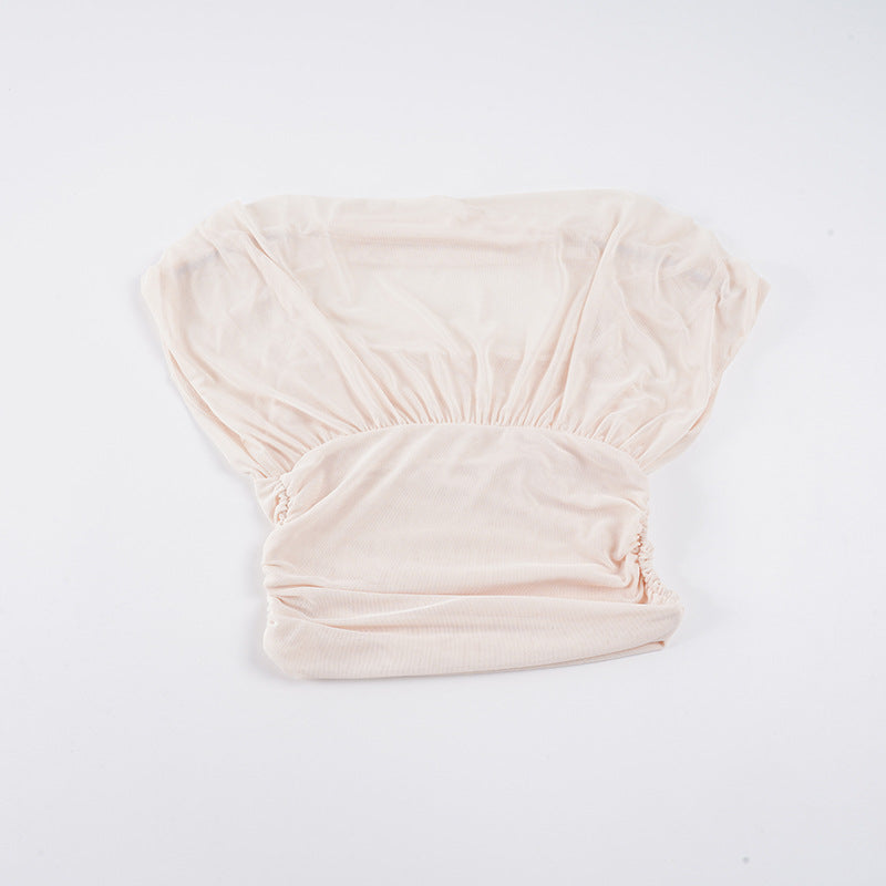 Damen eleganta topp med ruffle-detaljer och figurbetonad skärning Mirla-Eva Jonsson