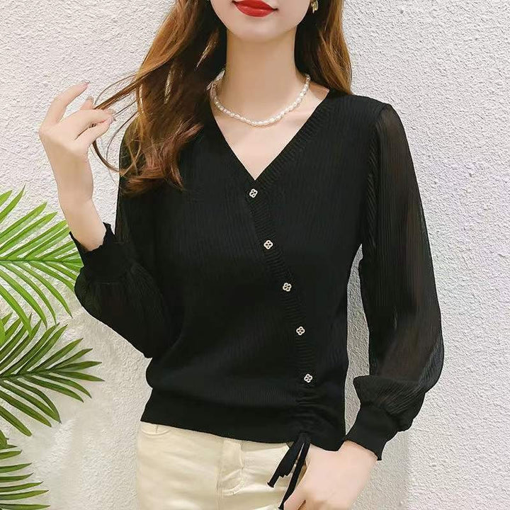 Damen eleganter Strickpullover mit Knopfdetails und transparenten Ärmeln Mirla-Eva Jonsson