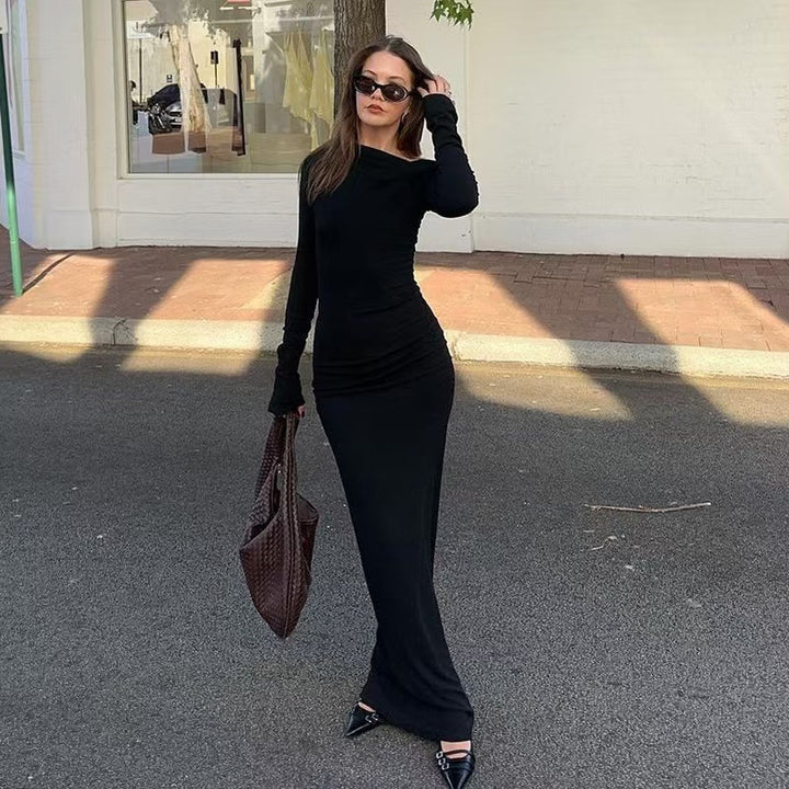 Damen elegantes One-Shoulder Maxiklänning med figurvänlig drapering Mirla-Eva Jonsson