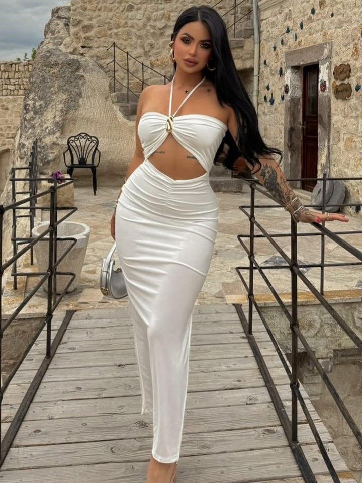 Damen figurbetontes Abendkleid mit schulterfreiem Design und eleganter Drapierung Mirla-Eva Jonsson