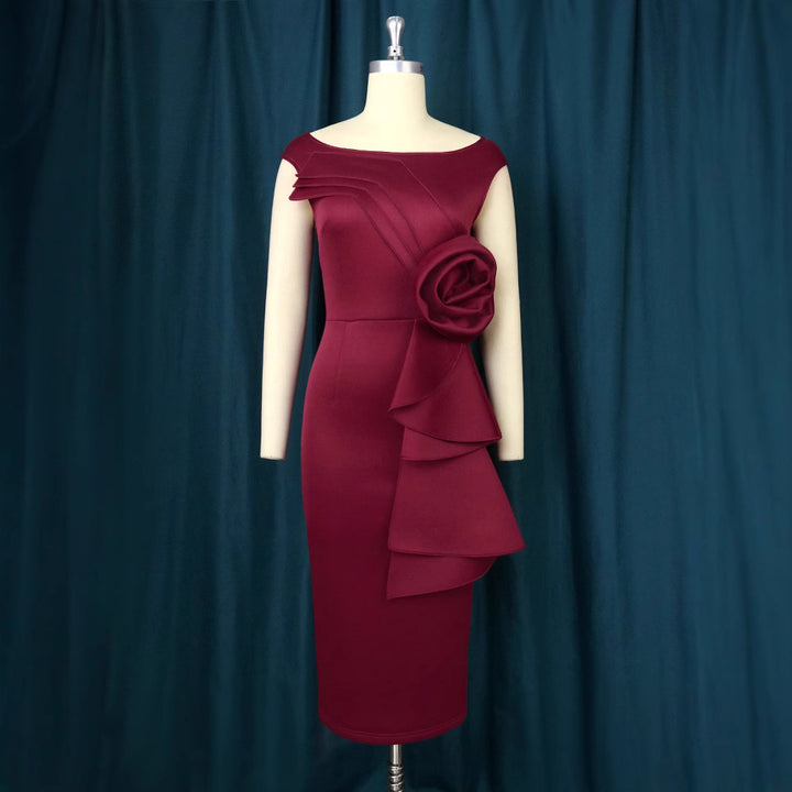 Damen figurbetontes Kleid mit schicker Rüschenapplikation Mirla-Eva Jonsson