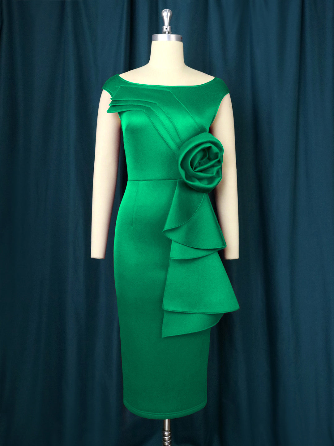 Damen figurbetontes Kleid mit schicker Rüschenapplikation Mirla-Eva Jonsson
