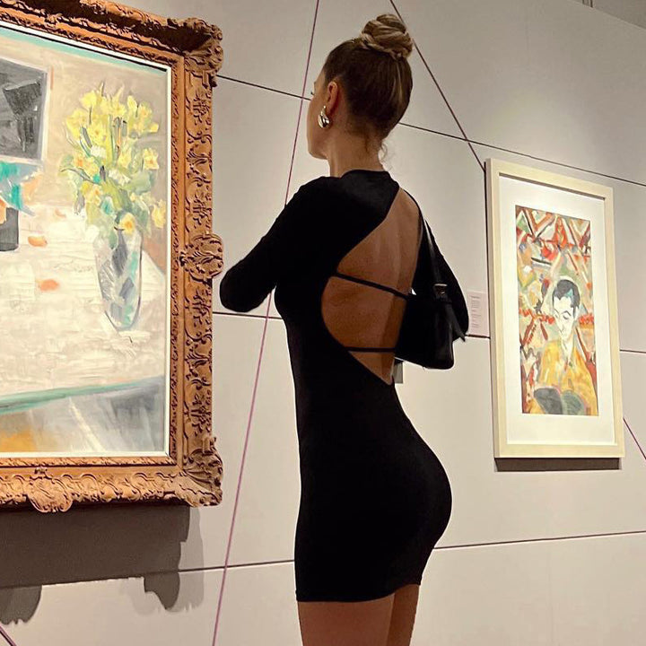 Damen figurbetontes Minikleid mit langen Ärmeln und schickem Rundhalsausschnitt Mirla-Eva Jonsson