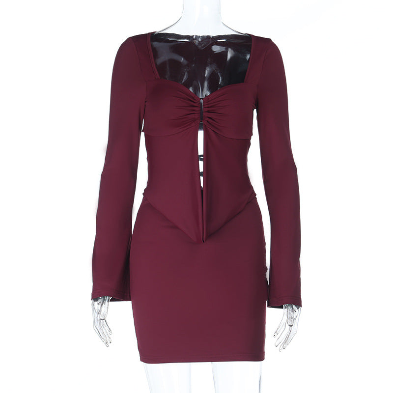 Damen figurbetontes Minikleid mit raffinierten Rüschendetails und elegantem Ausschnitt Mirla-Eva Jonsson