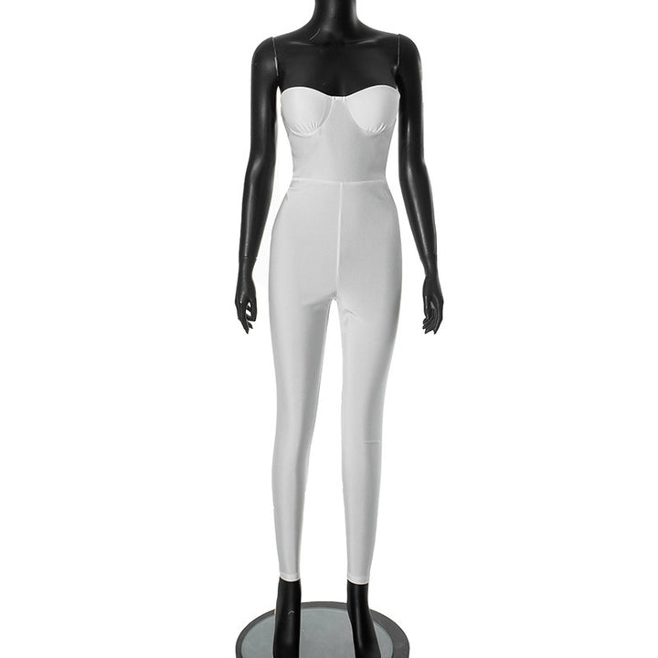 Damen figurformande jumpsuit med bärlöst design och elegant skärning Mirla-Eva Jonsson