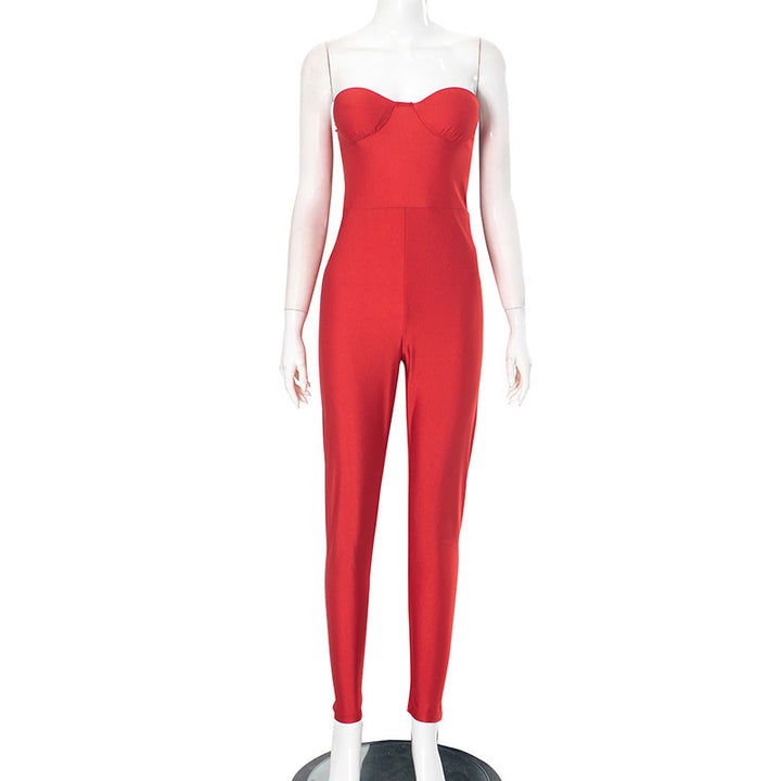 Damen figurformande jumpsuit med bärlöst design och elegant skärning Mirla-Eva Jonsson
