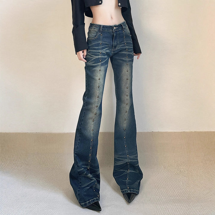 Damen flared jeans med dekorative knapper og fremträdande denimfinish Mirla-Eva Jonsson