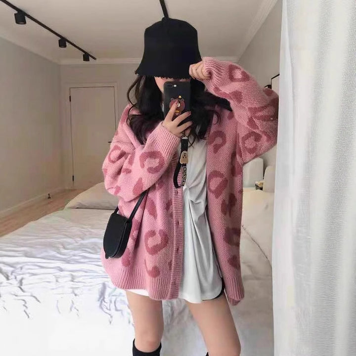 Damen gemütliche Strickjacke mit einzigartigem Leopardenmuster Eva Jonsson-Eva Jonsson