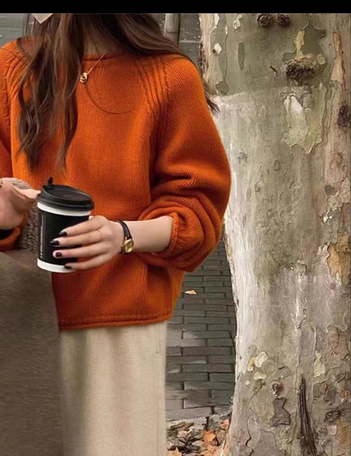 Damen gemütlicher Strickpullover mit lässigem Schnitt und luftigen Ärmeln Mirla-Eva Jonsson