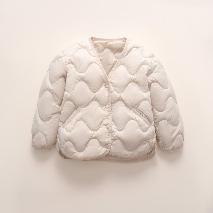 Damen gesteppte Daunenjacke mit modernen Wellenmustern und praktischen Taschen Mirla-Eva Jonsson