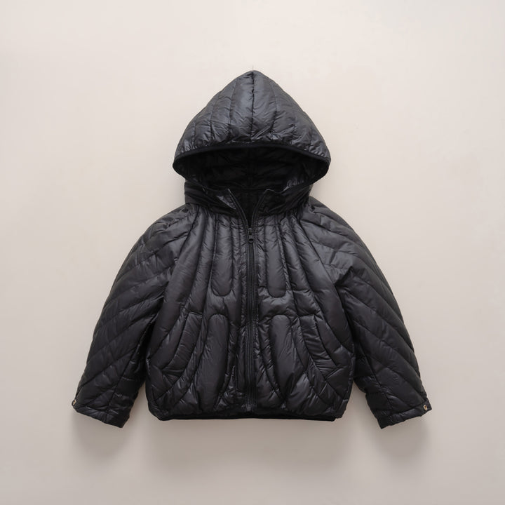 Damen gesteppte Jacke mit Kapuze und trendigem Design Mirla-Eva Jonsson